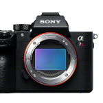 SONYが新型ミラーレス一眼α7RⅢを発表!11月25日発売で10月31日から予約開始!