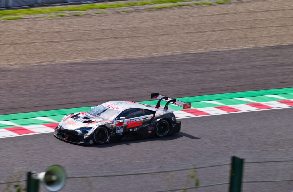 2022 AUTOBACS SUPER GT Round5 鈴鹿サーキットにてLEICA SLで撮ってきた Day1 | cameblo〜カメブロ〜